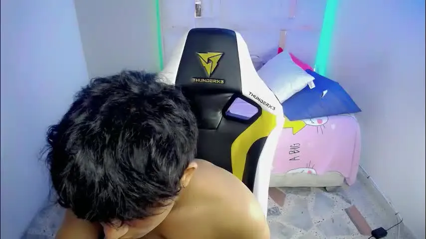 green_xox — GOAL: SHOW CUM IN PUBLIC🍆💦🔊 [265 tokens remaining] Welcome everyone I hope you have fun #bigcock #cum #uncut #teen #latino