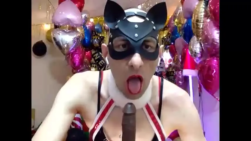 handsomealfie — GOAL: Happy New Year!🎅 I want to lick whipped cream off the head of my dick🍌👄💦 [500 tokens remaining] Welcome to my room! #bigdick #anal #lovense #selfsuck #cumshot