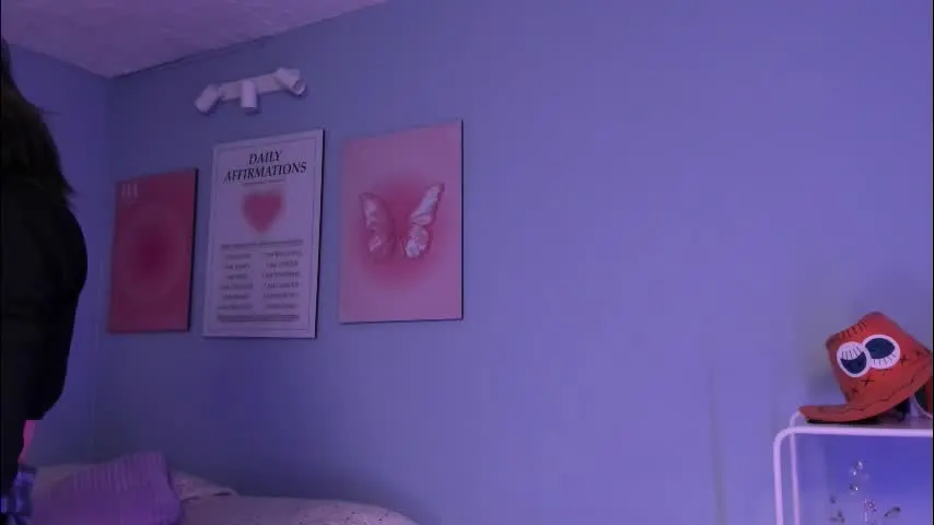 hannahpage — GOAL: Play domi in clit 🍆 [99 tokens remaining] How is your day? mine a little hot, wanting to be very horny #goth #deepthroat #footjob #saliva #smalltits