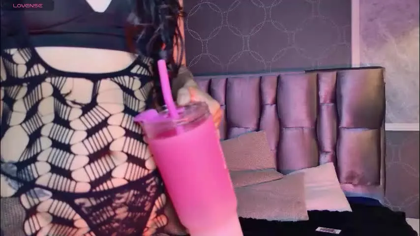 hannyjones_ — GOAL: Spank ass X3 [65 tokens remaining] The dark side of desire is here 🥵 #milf #latina #slave #saliva #mistress