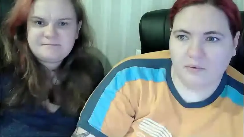 hollyxeva — Goal: ❤️I will tease you💃 #cute #new #c2c #feet #tease - Next Goal: ❤️Dance for you👙