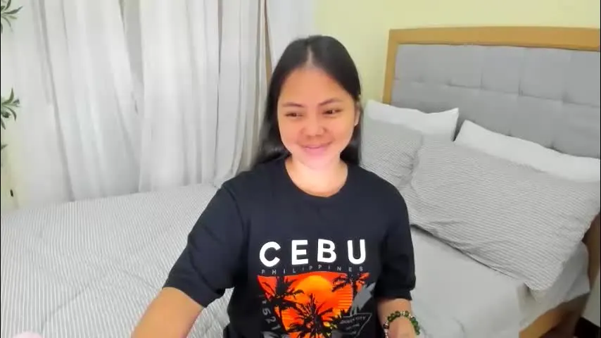 hot_andreax — Let's have some fun #asian #new #pinay #squirt #smalltits [1000 tokens remaining]