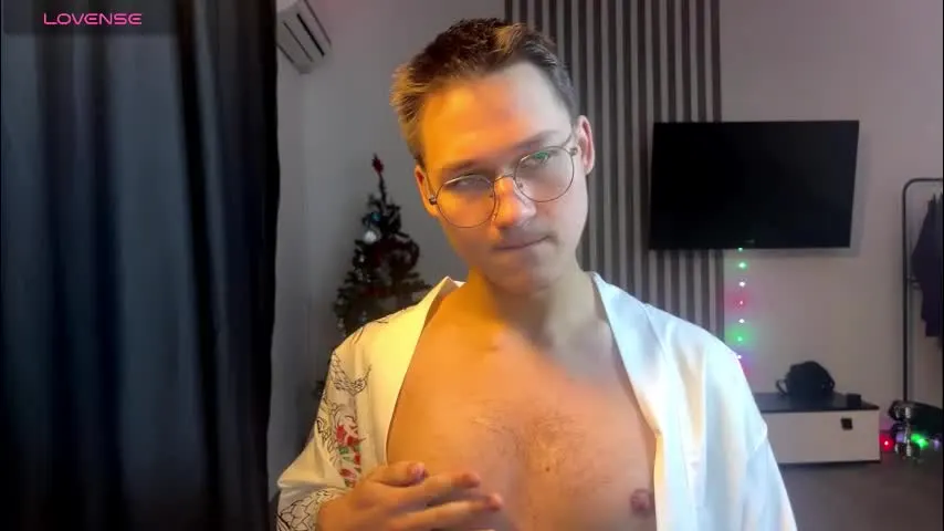 infernolustt — GOAL: JerkOff with lube for 1 min [270 tokens remaining] Welcome to my room! #18 #bigcock #hairy #lovense #new