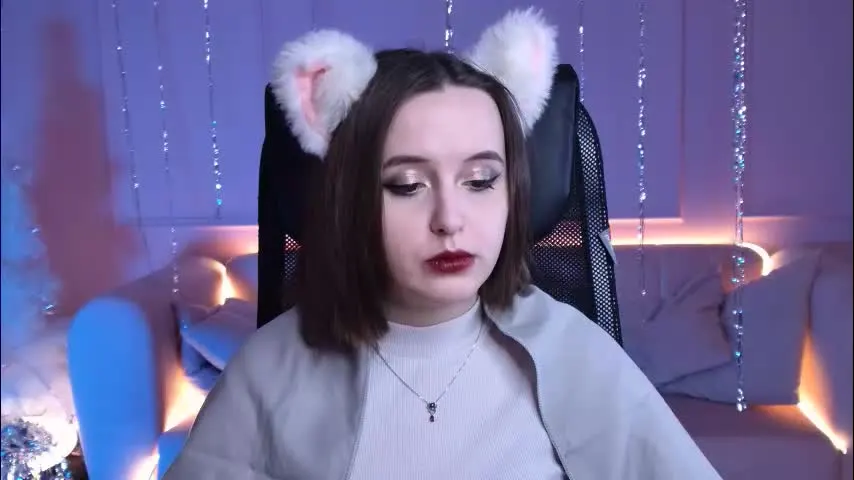 irenebailey — GOAL: Say meow pretty kitty [79 tokens remaining] Meow))) 😻🐾 #feet #daddysgirl #nonude #skinny #shy