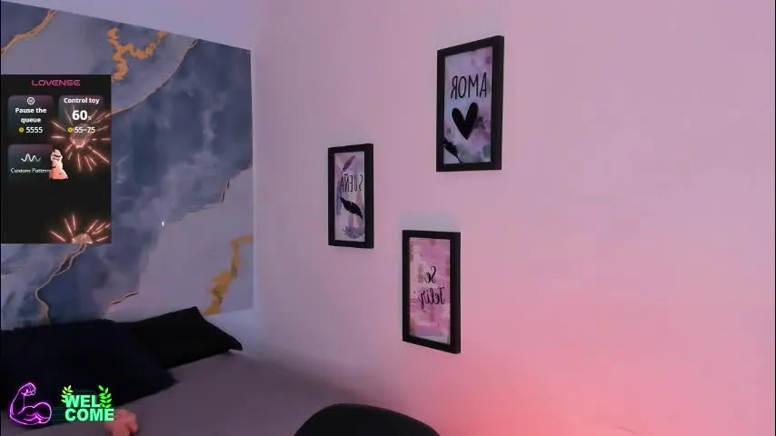 isaac_kurtt — GOAL: BOUCING ASS [25 tokens remaining] Welcome to my room! Im your favorite model 😏🔥 #gay #bigcock #latino #new #young