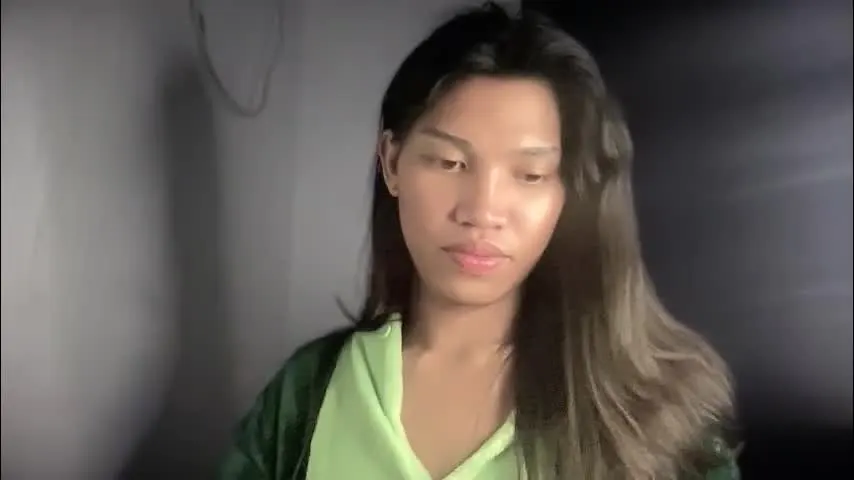 itsmeyourgirl_philopoiter — Hi, i am jayve i been in 3 months here in cb and many things happened to my life now #petite #smalltits #daddysgirl #cute #curvy [1027 tokens remaining]