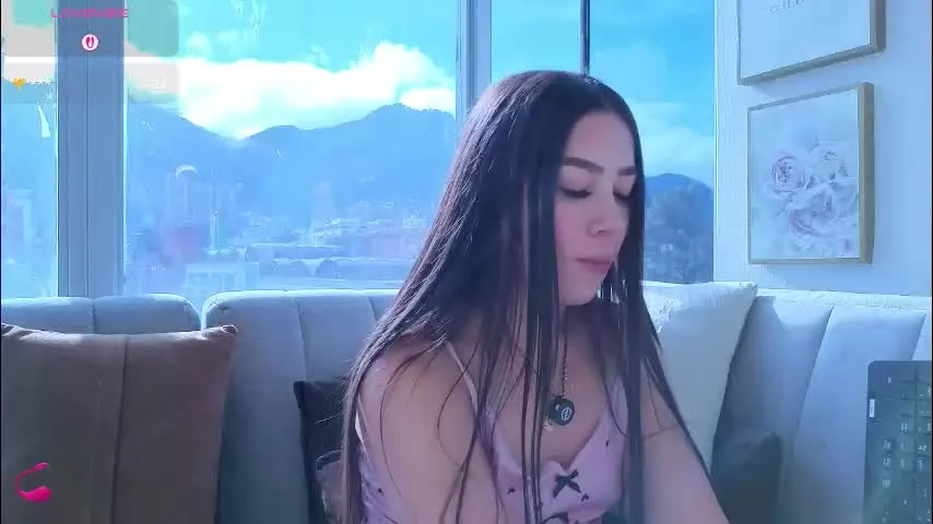 ivanna_west — GOAL: Full naked and spoil you✨ [160 tokens remaining] PVT OPEN. Come here and take the control of my body and my pussy 💦🍆🥵 #anal #lovense #squirting #latina #18