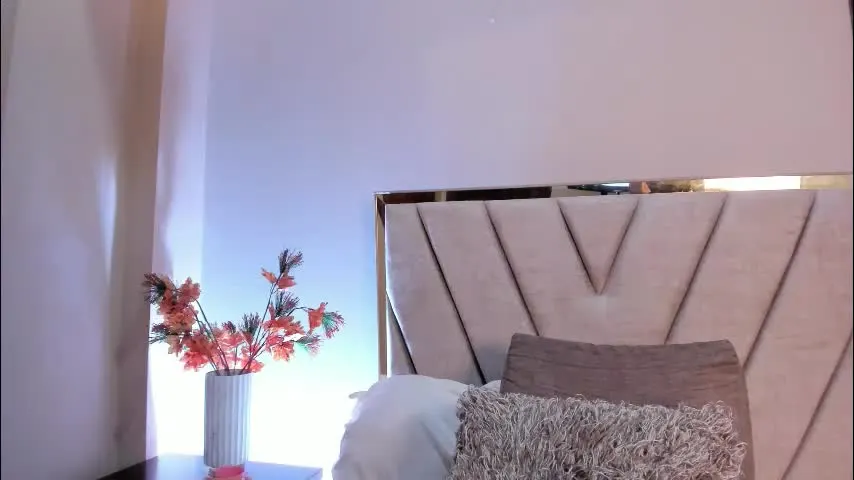 ivyjhonss — GOAL: Blowjob [33 tokens remaining] I'm ready for you to fuck me hard😈🥵 / PVT ON / LUSH ON♥ #teen #skinny #18 #glasses #squirt