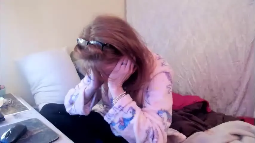 jenovakitty — Its My Birthday Month, if anyone cares at all #birthday #redhead #girlnextdoor #redhair #gamergirl