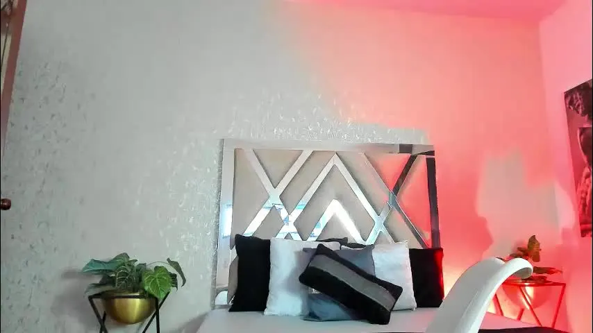 jeremygerard — Get This Big Dick Deep U👿 - Multi-Goal:+ Fuck Dirty Pleasure #bigcock #cum #new #muscle #socks Flash This Big CockFlash [100 tokens left] Naked(3x) Jerking Off🍆💦(5x) Cum Show💦(10x) Shower Show(15x)