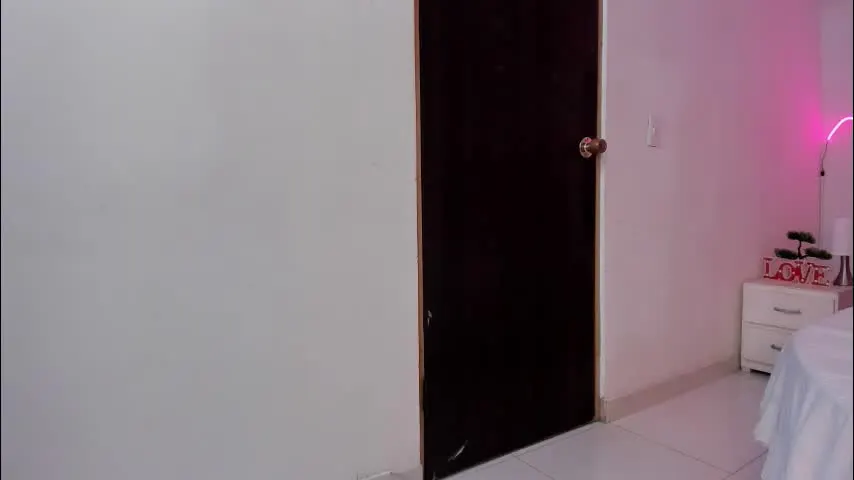 jessika_horny01 — #blonde #sexy #squirt #bigboobs #cumlovense