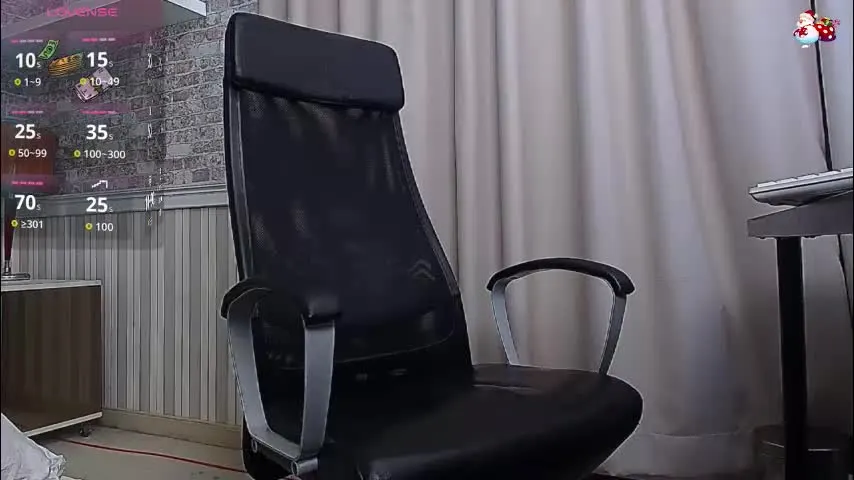 jonahshaw — #cashmaster #dominant #master #twink #party I do password show too