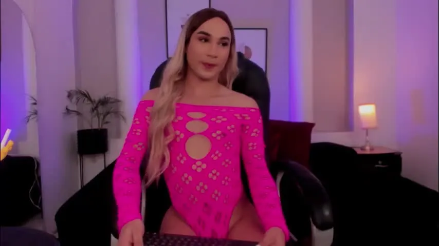 juanita__acosta — GOAL: Cum show public [875 tokens remaining] Welcome to my room! A special day for you to fill me with cum😈🙈| Special patterns On 25-33-44-100⚡ cum show #feet #bigcock #bigass #blonde #trans