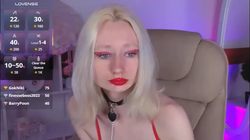 katia_kim — GOAL: 🌸Hi Katia🌸 [5 tokens remaining] Let's have fun! #lovense #teen #pvt #18 #new Lovense Tip Goals