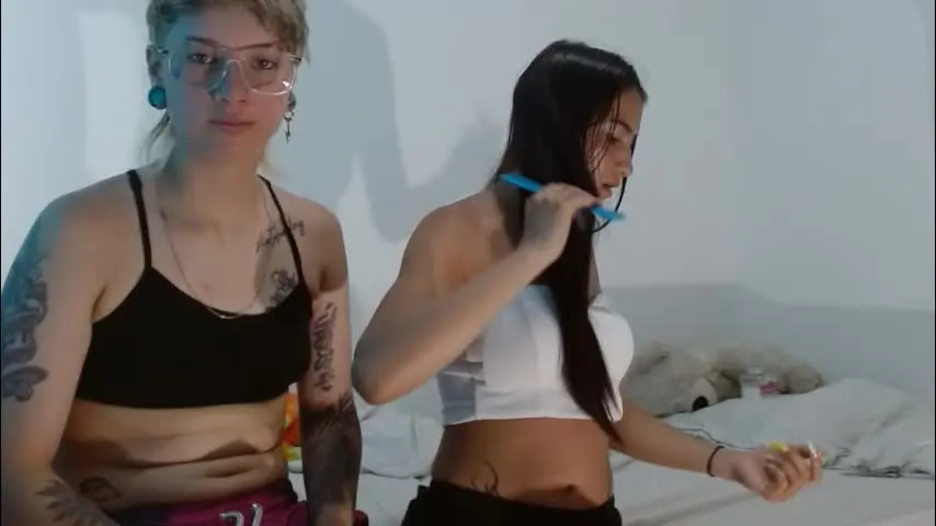 latinas_love05 — GOAL: Sexy dance [51 tokens remaining] Welcome to my room! #LESBIAN #18 #COUPLE #TEEN #SQUIRT #CHRISTMAS #HAPPYNEWYEAR #BDSM