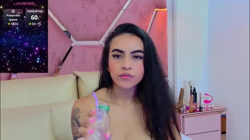 lesliebush — 💘let me wet your face with a delicious squirt 💦 🔥 #teen #young #squirt #latina