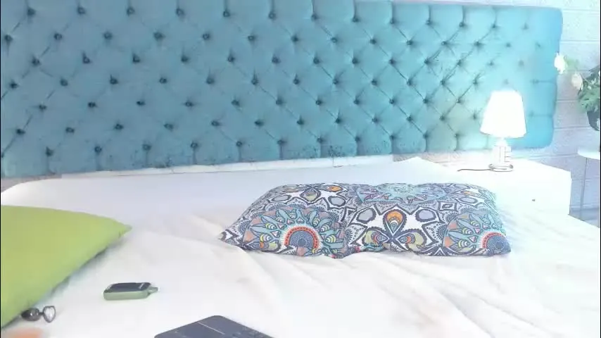 lexicriimson — Welcome to my room #teen #new #latina #smalltits #trans