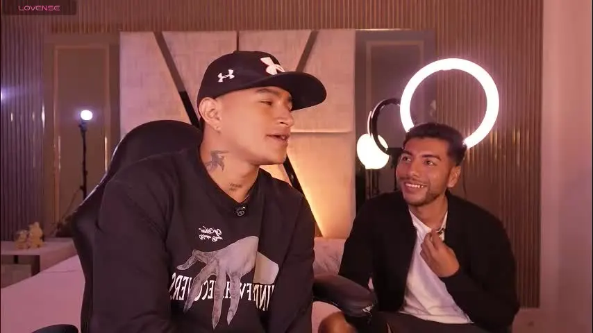 liamdeep_ — Blow Job For Victor So hard 🍑👋🏽🥵 #couple #Slave #latinos #BDSM #lovense [889 tokens remaining]