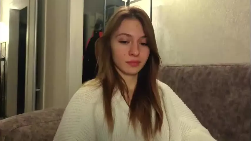 lovelykatea — Kate's playground - Goal: sexy dance [300 tokens left] #shy #young #bigass #lovense #cute