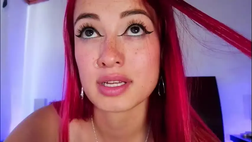 luccycollins_ — GOAL: Tease ass with my fingers 🍑🥵 [0 tokens remaining] 😈 Watching and enjoying? Give me a 👍 #latina #blowjob #natural #redhair #saliva