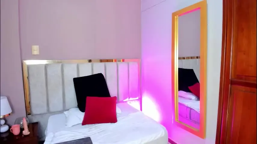 lyravendrell — GOAL: Sensual New Year's Eve dance [84 tokens remaining] I wish you lots of sex this new year! / Let's go to pvt on Lush /On/ #curly #skinny #latina #lovense #tattoos