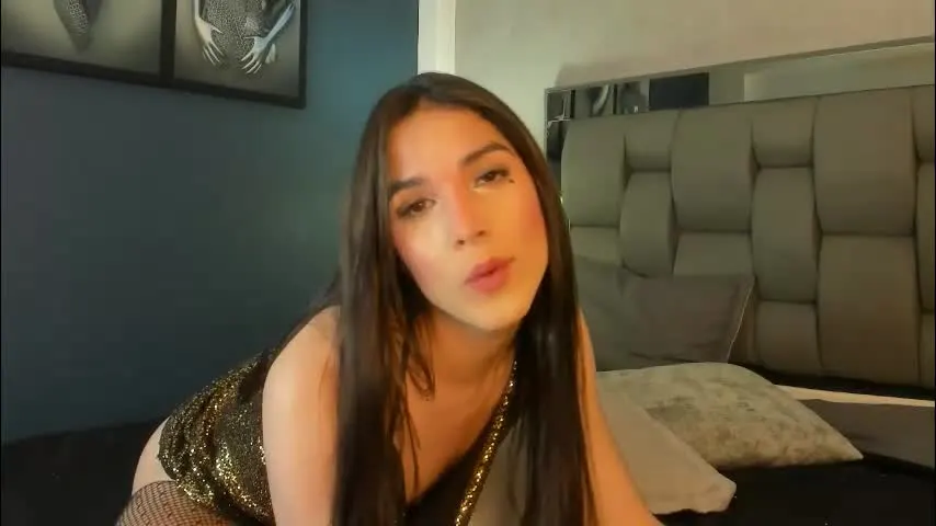 maddy__moon — GOAL: striper dancer🍑 [97 tokens remaining] Hey loved😽¡ New Gol:4300 Followers🎈💓(✿◡‿◡)is about to come out of the bodysuit suits🩱🤭- you dare to fulfill new fantasies with my penis of woman👸❤️‍🔥 #trans