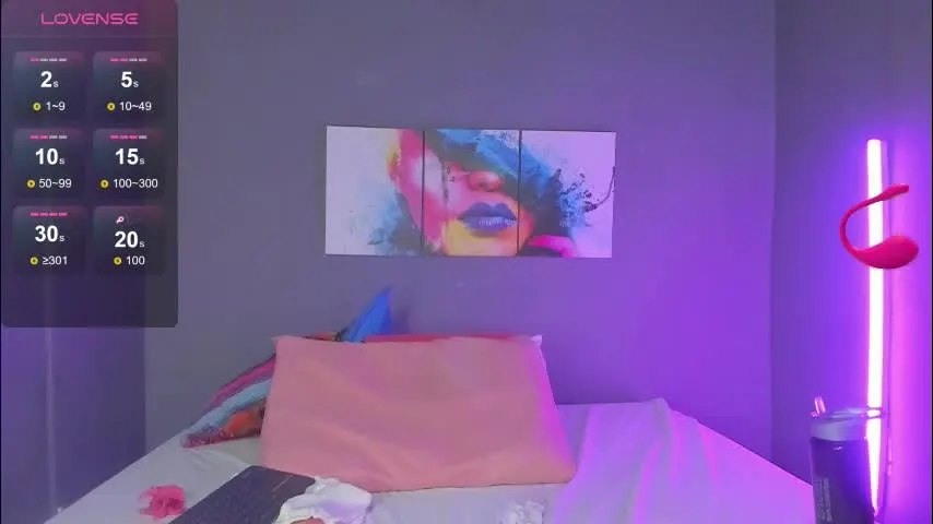 madissonshakur19 — ICE ON MY BODY #bigass #bigtits #squirt #anal #young [347 tokens remaining]