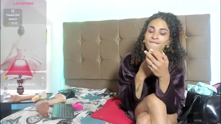 marfilastrom — Mini Sex Machine [2000 tokens remaining]