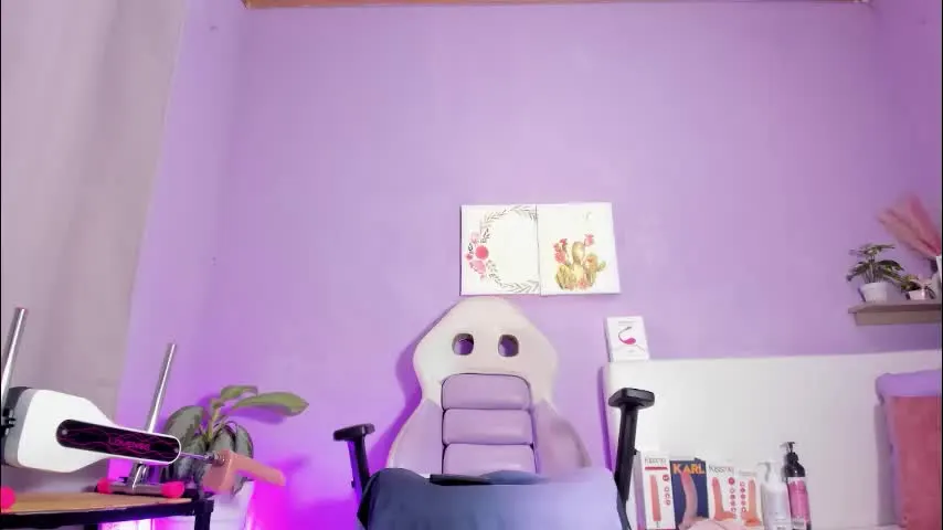 mariana_rossi_ — Control fuck machine 10minutes [306 tokens left] #fuckmachine #bigass #smalltits #anal #squirt