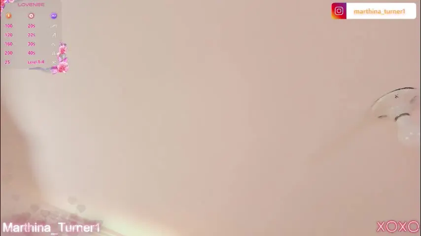 marthina_turner1 — Hey ... I have 38 !!! - #hotmilf #maturegirl #mommy #curvybody #Christmas