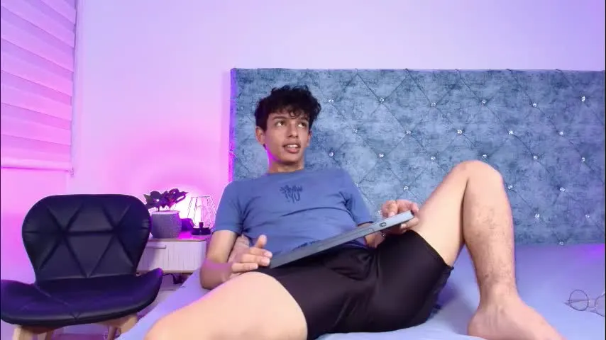 maxfrost_1 — GOAL: Get your clothes off Max ✨🔥😈 Thanks to all tippers!😍💖💖💖💖 #uncut #latino #twink #bigcock #young