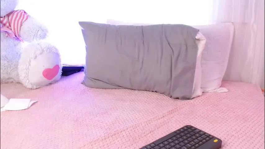 melani_bear — GOAL: plug anal medium + spanks ass x10 [344 tokens remaining] 🌸 If you like my vibe, stay a little while… I love it when they make me smile😌💋 #anal #latina #lovense #teen #mistress