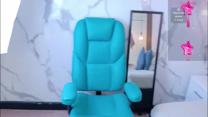 miagold_ — Goal: control fuck machine x 1 min 😈 #fuckmachine #redhead #bigboobs #18 #teen - Next Goal: Show cute feet 👣