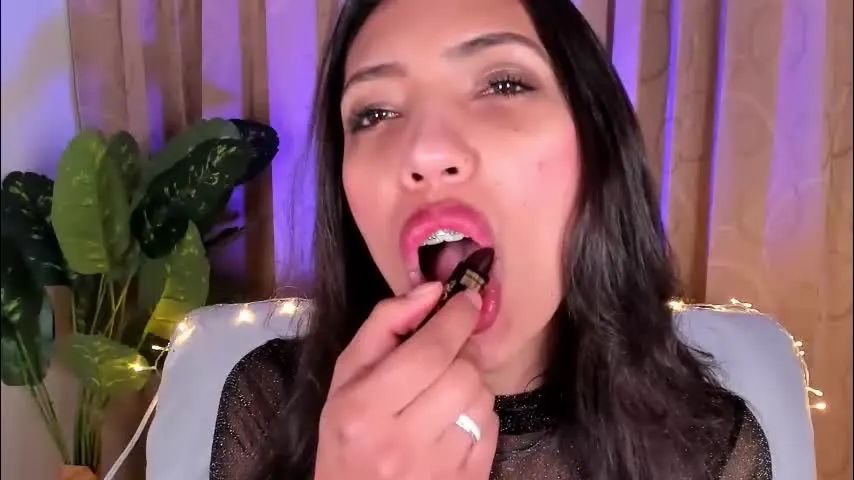 miss_veronica2 — 🌷🌼Game with saliva in my breasts 🌼🌷 #deepthroat #daddy #blowjob #saliva #ahegao