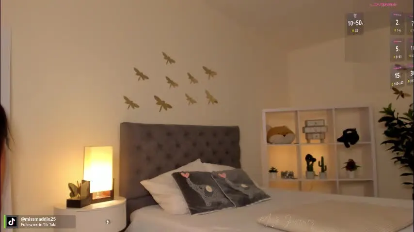 missvancouver_ — 💗🍭4 min control toy(Last tipper)💗🍭 [147 tokens left] #latina #bigass #deepthroat #blowjob #teen