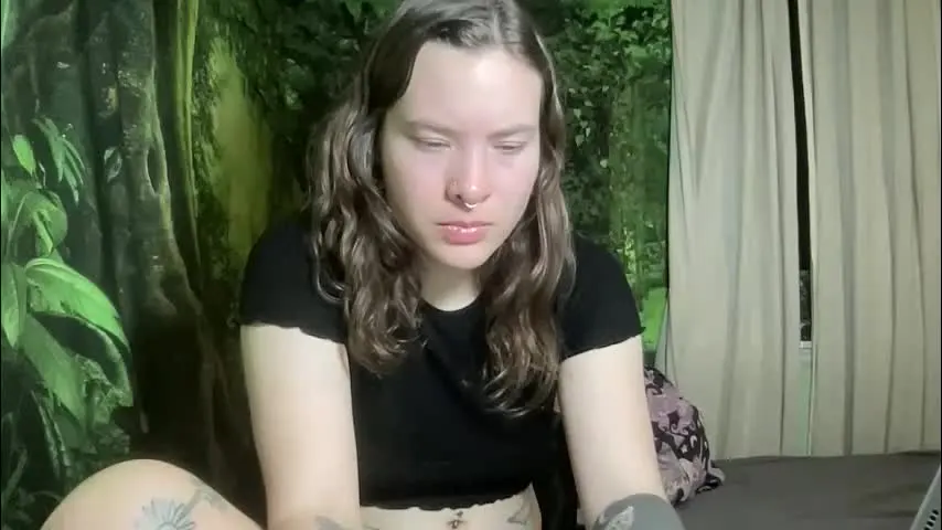 mo0n_goddess — Mo0n_goddess's room #lovense #sph #piercings #tattoos #bigass