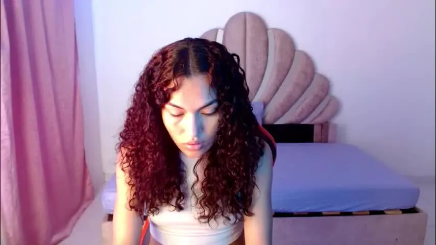 naya_fox1 — GOAL: Stand up + show boobs [45 tokens remaining] Welcome to my secret world ... only for curious eyes 🫦❤️‍🔥 #skinny #18 #natural #shy #smalltits
