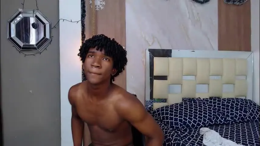 negga_cum — GOAL: SHOW CUM [539 tokens remaining] Welcome To My Room🥵💋 #latino #bigcock #new #18