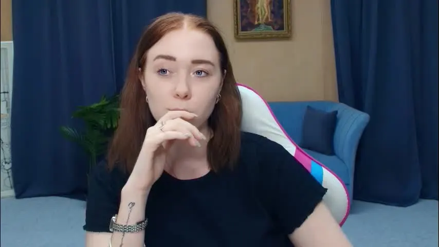 nelliemathers — GOAL: i'll make gymnastic bridge [32 tokens remaining] Very flexible girl ;) #ginger #teen #new #shy #redhead