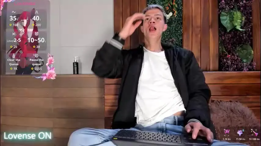 nick_torn — GOAL: 🥵 Get Naked + Show Shower [200 tokens remaining] 😈 Shower Day #anal #gay #twink #fuckmachine #18