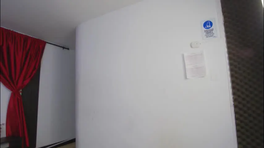 noah_greenhart — 🍑 Reignite your energy and pleasure with my young body 💦 PVT Open 🍑 - Goal: Suck my fingers 💦 [27 tokens left] #bigcock #gay #muscle #feet #party