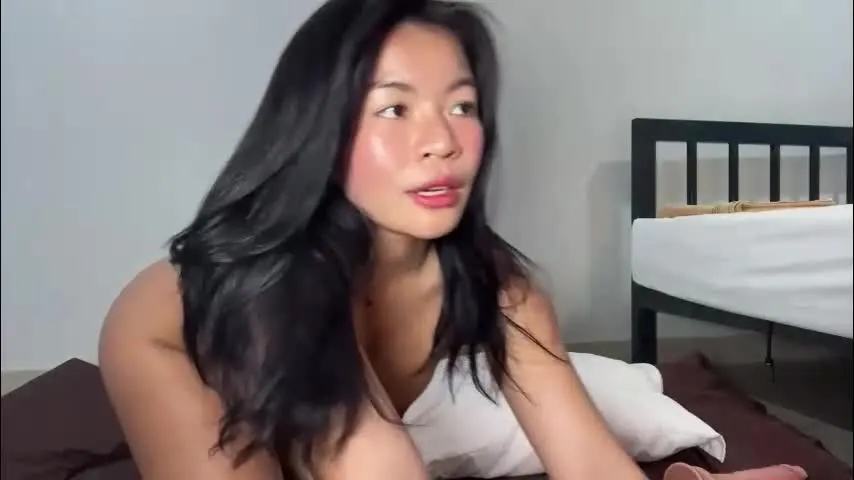 olala_baby_girl — Hey Babe ❤️fuck & squirt❤️ Can u creampie me?! ❤️ Goal : Squirt Multiples time [101 tokens left] #asian #cum #squirt #petite #pinay