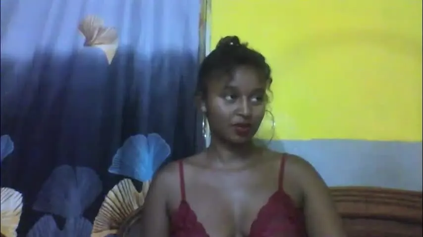 olinah610 — #sexy #blackwomen #naturaltits #vibrator #perfectpussy #feetfetish #french #english
