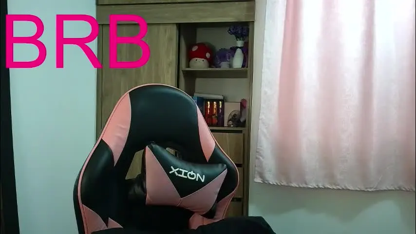 olivia_watson_ — spank my ass x10 🍑 [247 tokens left] #hairy #tease #nonude #smalltits #shy