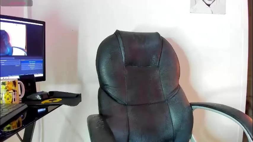 samanthha18 — full naked [71 tokens left] #trans #twink #18 #femboy #sissy