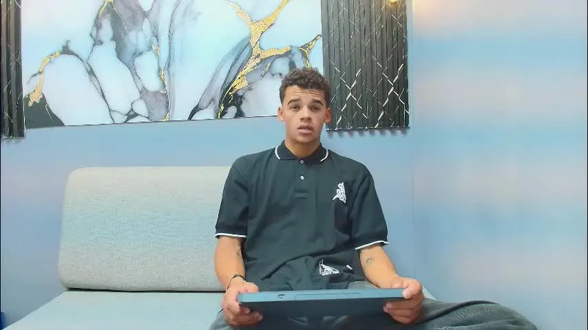 samuel_wyatt — ALL NAKED🍆😉 / #bigcock #new #latino #cum #masturbate [0 tokens remaining]