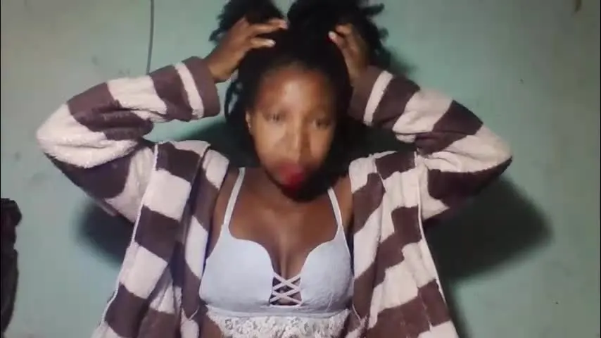 sanyah0123 — sanyah0123