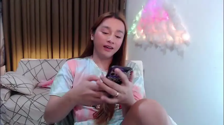 sexy_kitty699 — PLAY with me or LOVE ME?? ❤️⭐Private/Password show available #asian #lovense #mistress #wifematerial #femdom #student #777 [2141 tokens remaining]