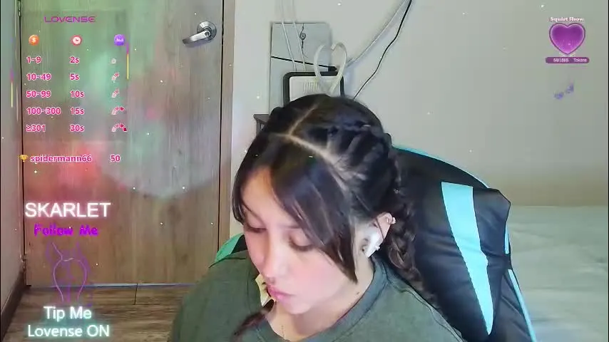 skarlet_adams — Lovense Lush on - 🔴 PVT OPEN / LUSH / NAKED / OIL SHOW / CUM - Goal: Warm me up [53 tokens left] #skinny #cutegirl #oil #natural #boobs