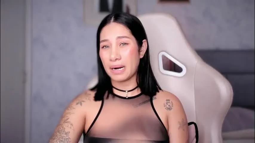 soytulu_ — Hiiiiii ❤ #latina #bigclit #bignipples #lush #lovense #blueeyes